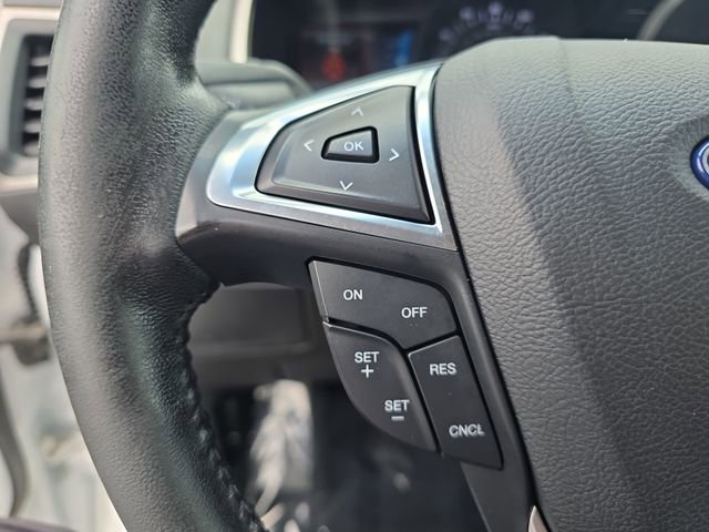Used 2019 Ford Edge SEL w/ Equipment Group 201A FWD image 18