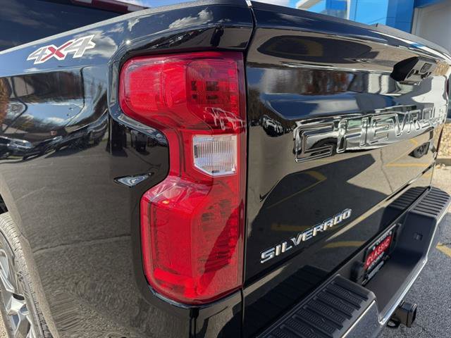 New 2026 Chevrolet Silverado 1500 LT image 28