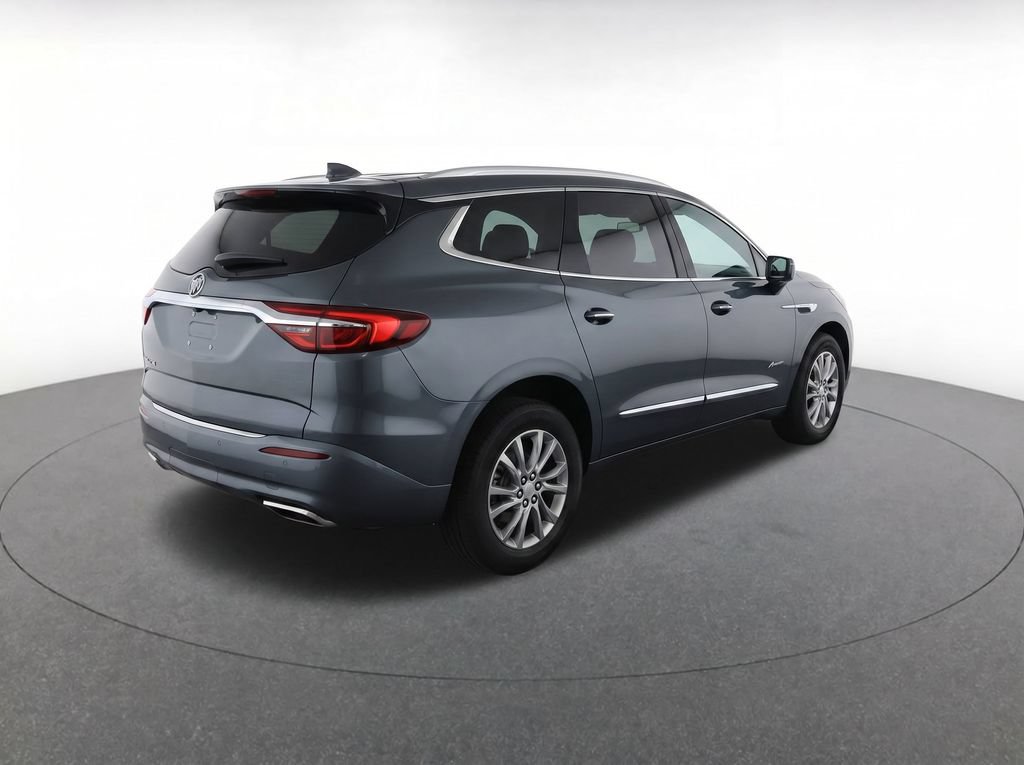 Used 2021 Buick Enclave Avenir w/ Avenir Technology Package FWD image 7
