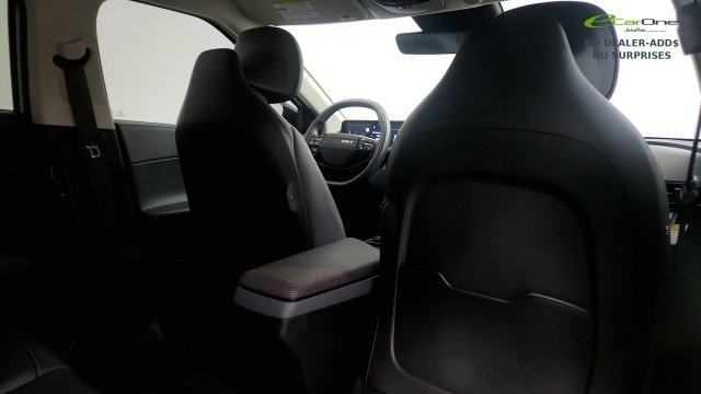Used 2025 Kia EV6 Wind AWD/4WD image 39