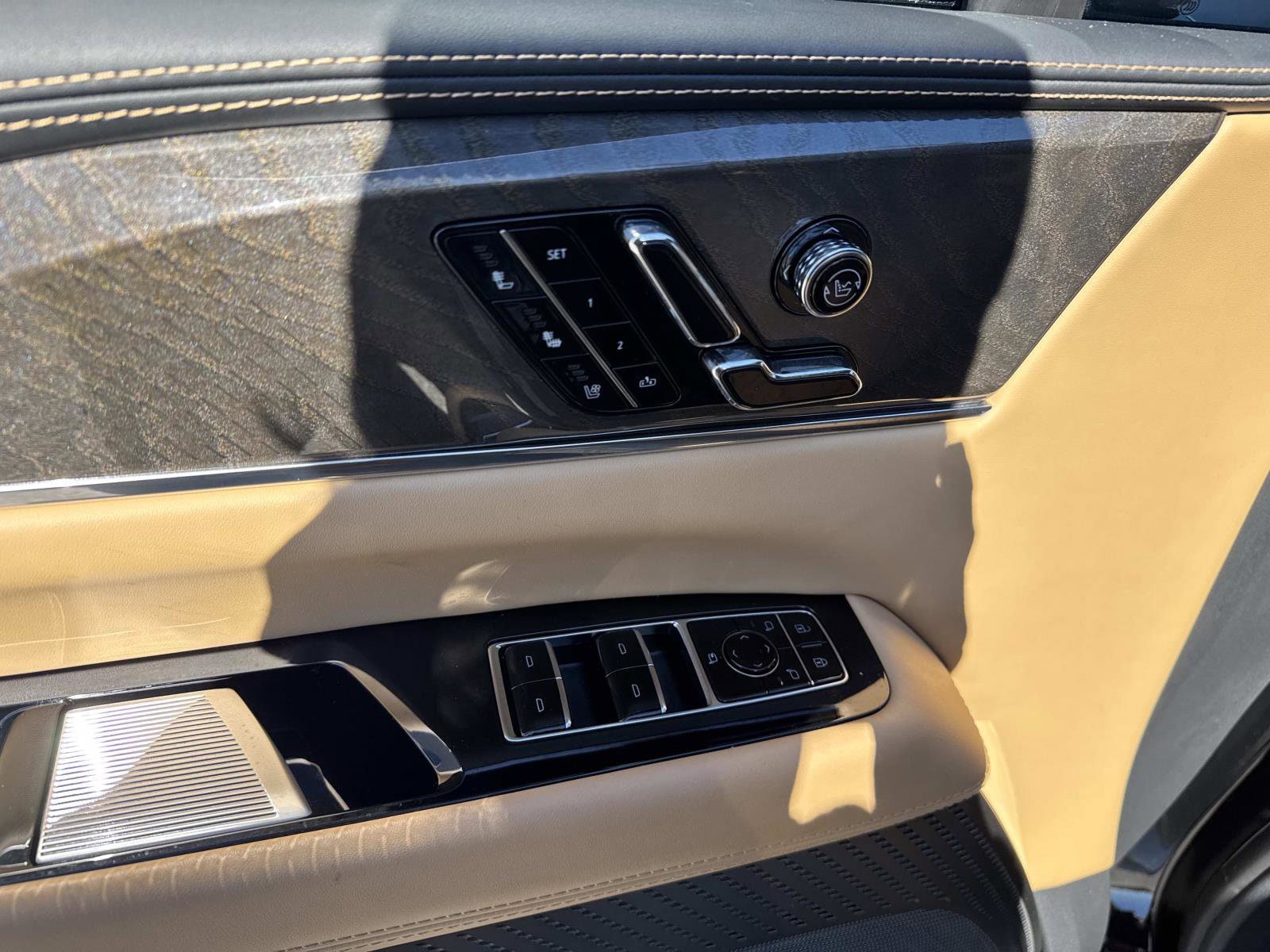 New 2025 Cadillac Escalade IQ Luxury 2 image 20