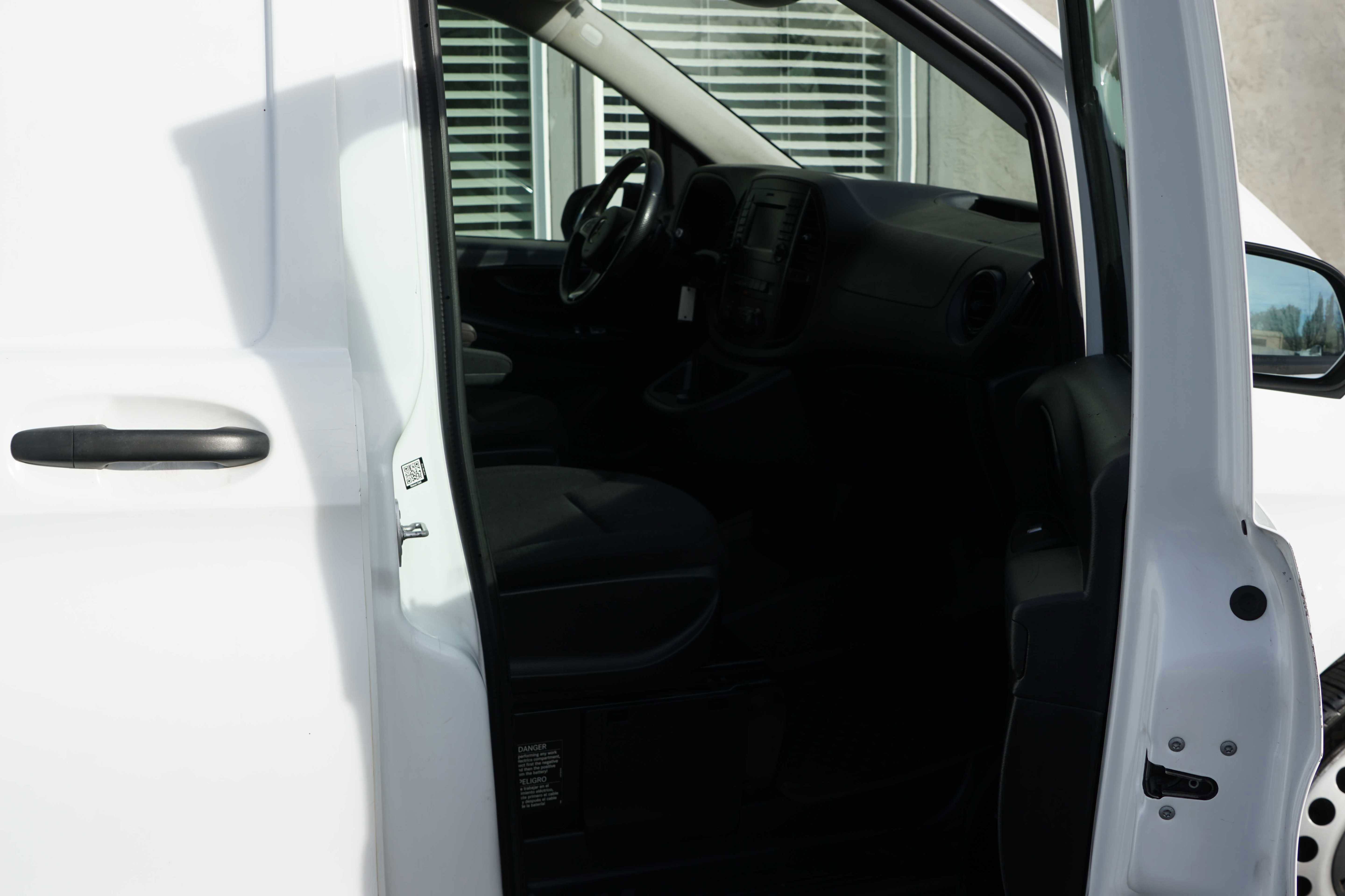 Used 2020 Mercedes-Benz Metris image 24