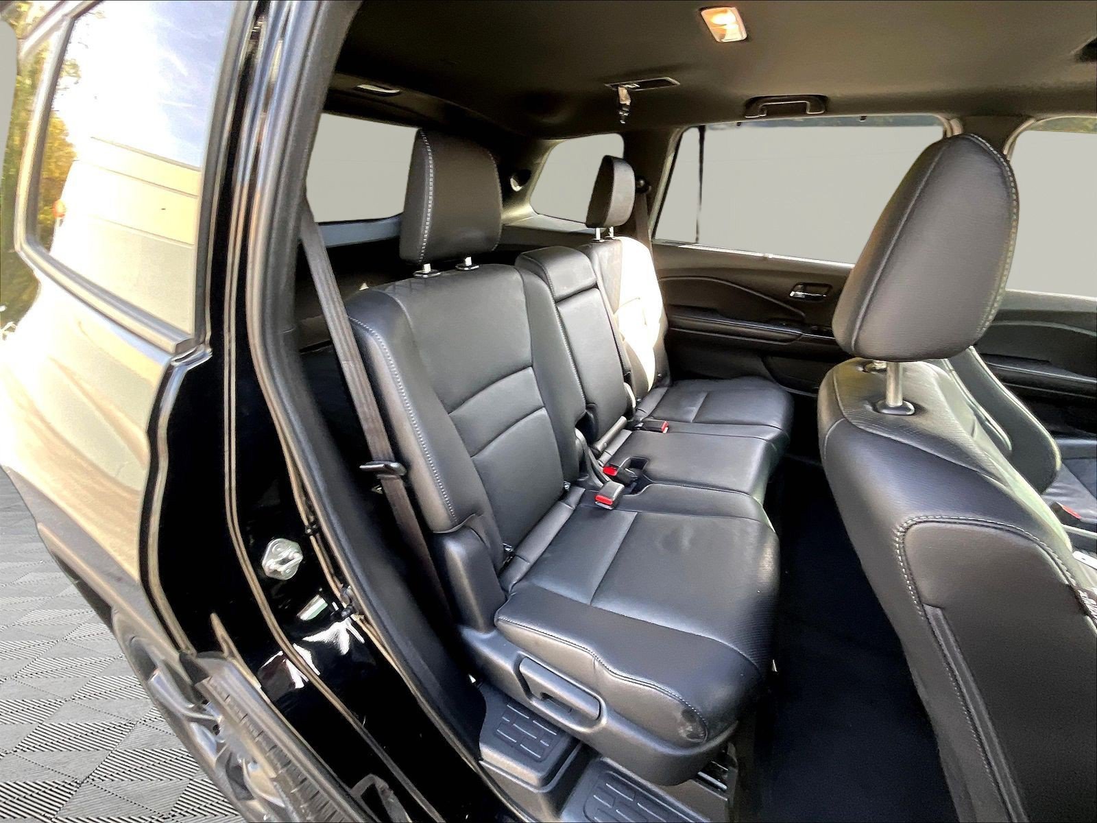 Used 2019 Honda Passport Elite image 25
