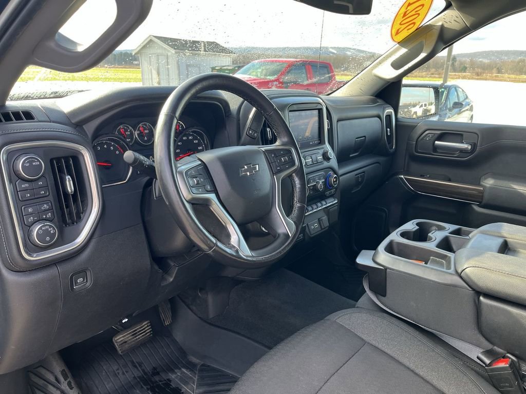 Used 2021 Chevrolet Silverado 1500 RST image 10