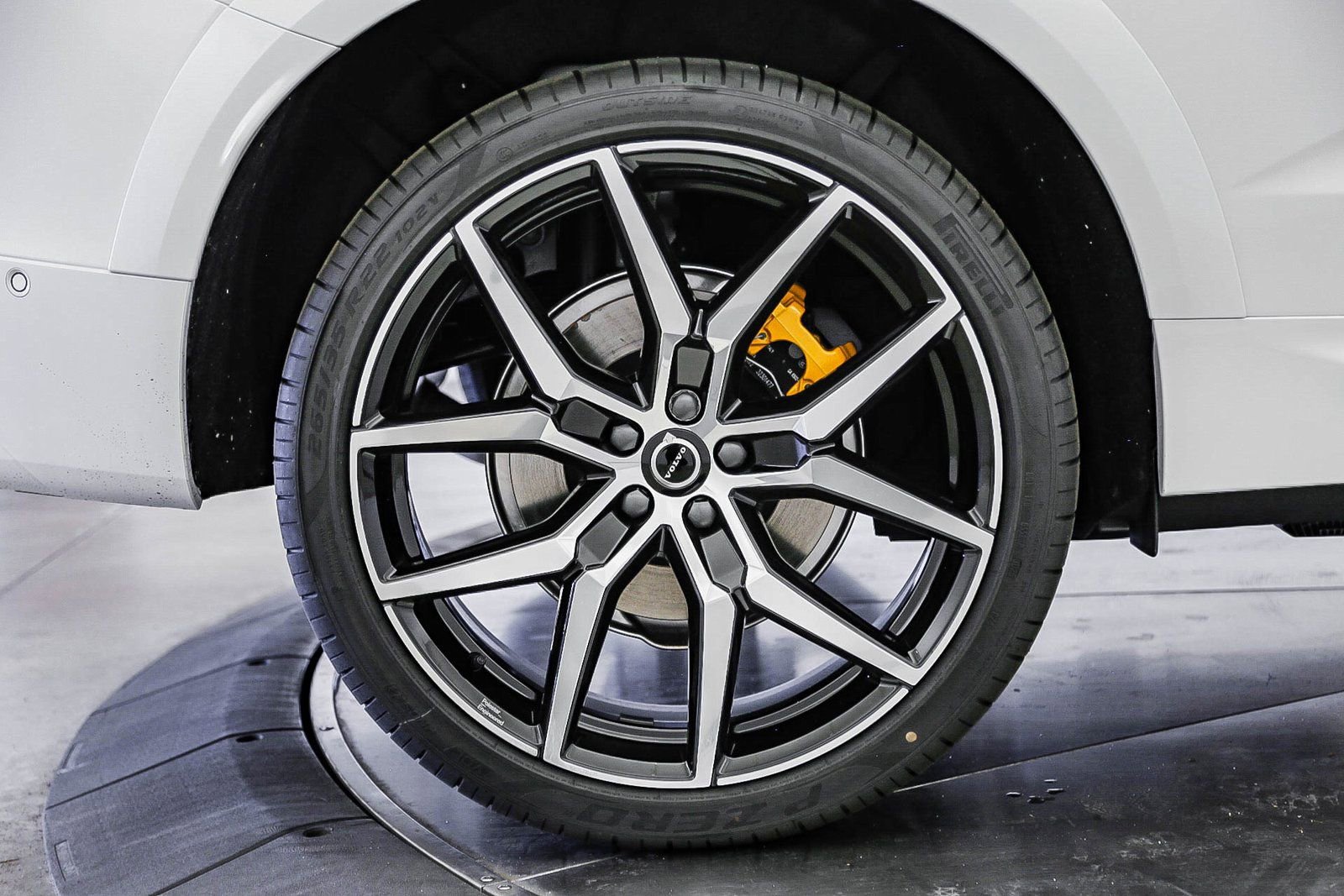 New 2026 Volvo XC60 T8 Polestar w/ Protection Package Premier image 11