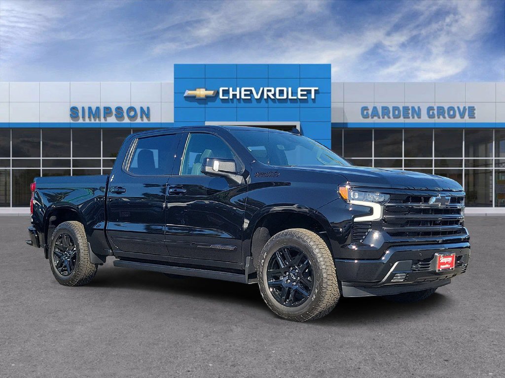 New 2026 Chevrolet Silverado 1500 High Country w/ Midnight Edition AWD/4WD image 1