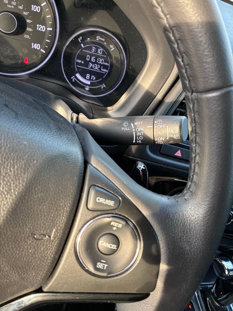 Used 2019 Honda HR-V Sport image 27