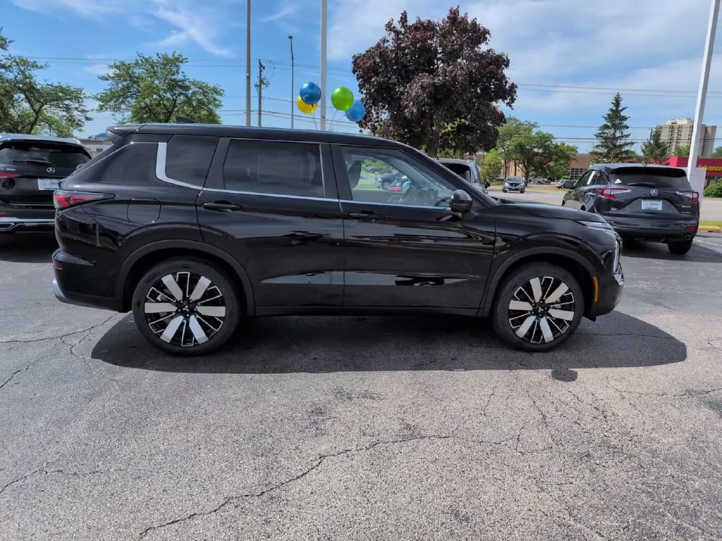 New 2026 Mitsubishi Outlander SE AWD/4WD image 6