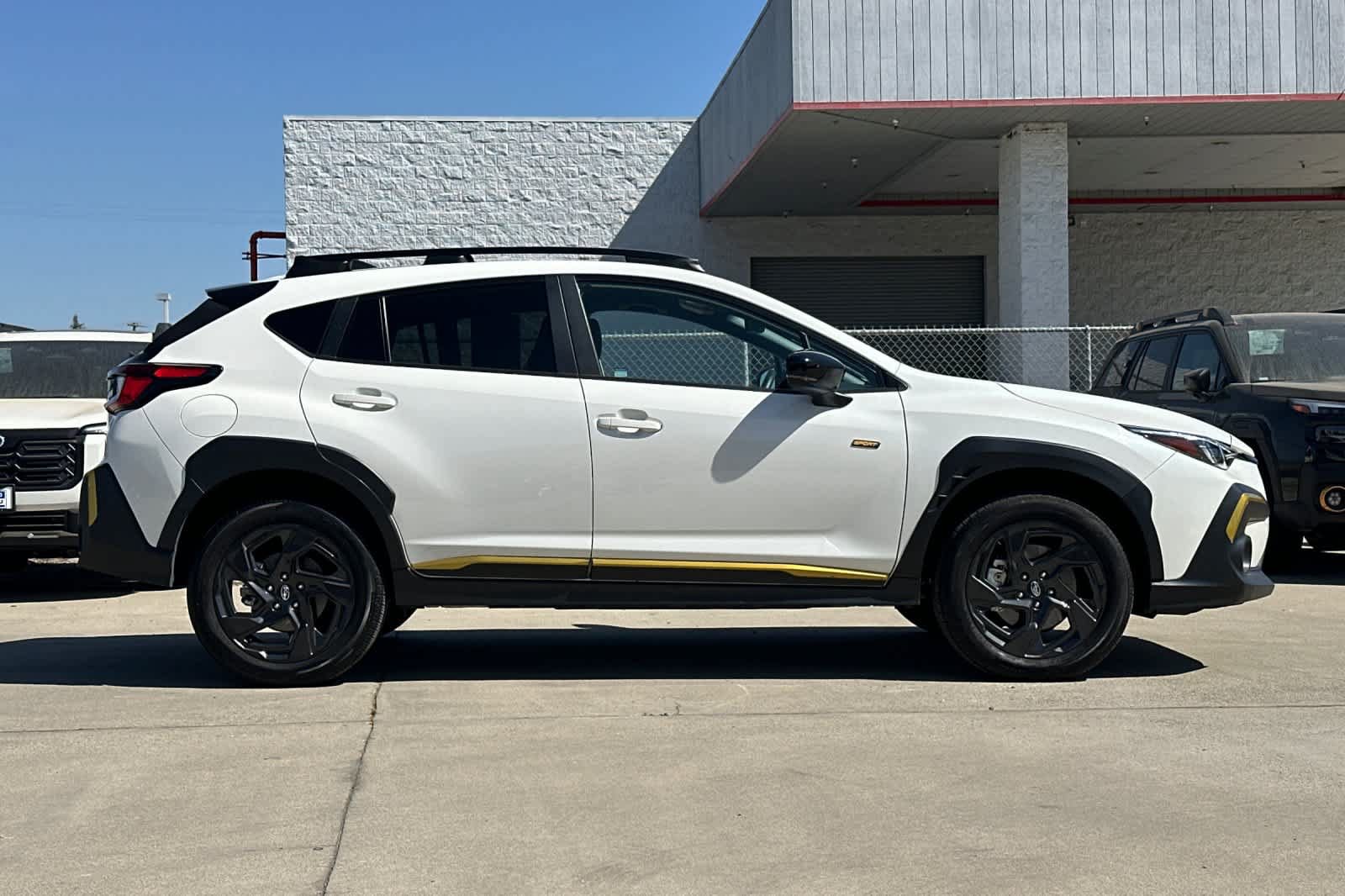 Used 2025 Subaru Crosstrek 2.5i Sport w/ Popular Package #3A AWD/4WD image 2