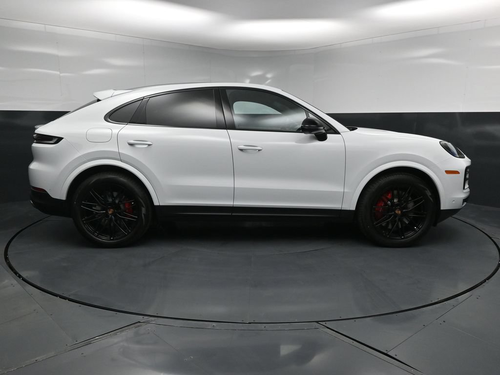 New 2026 Porsche Cayenne S AWD/4WD image 11