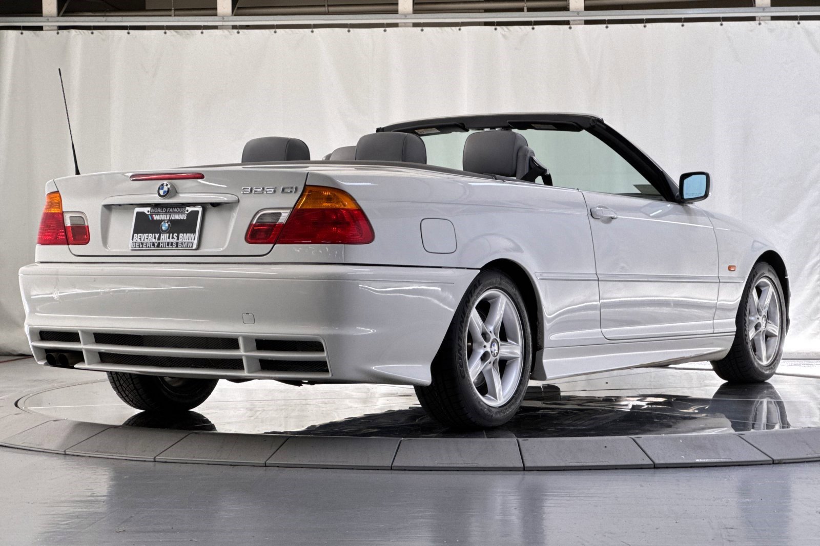 Used 2002 BMW 325Ci Convertible RWD image 9