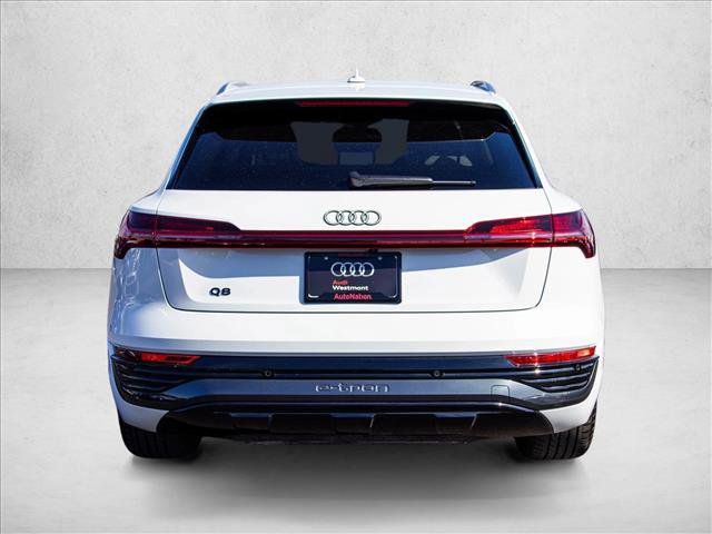 Used 2024 Audi Q8 e-tron Premium Plus w/ Premium Plus Package image 6