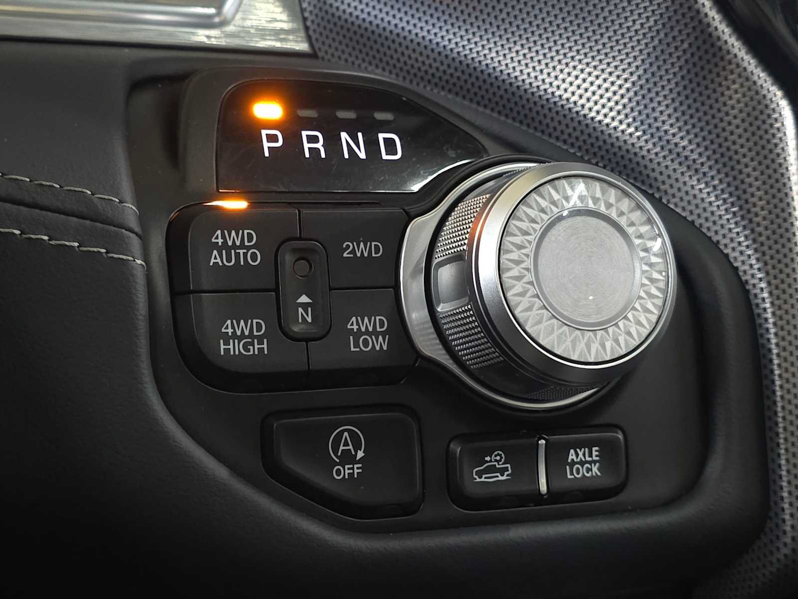 Used 2024 RAM 1500 Limited AWD/4WD image 39