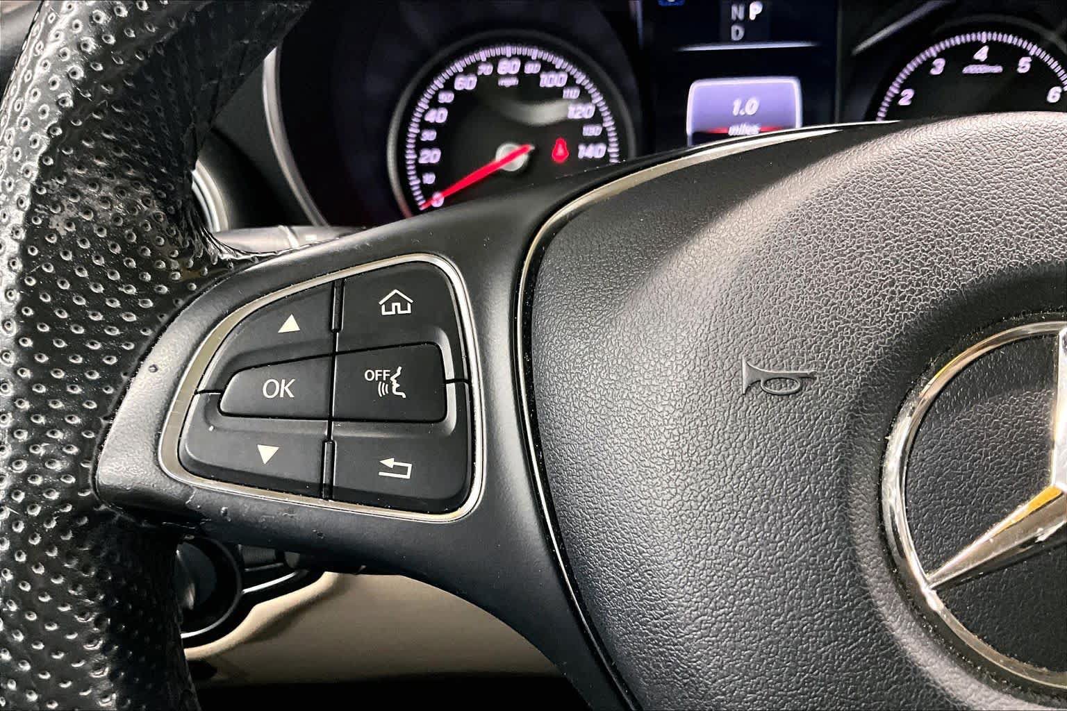 Used 2016 Mercedes-Benz GLC 300 image 23