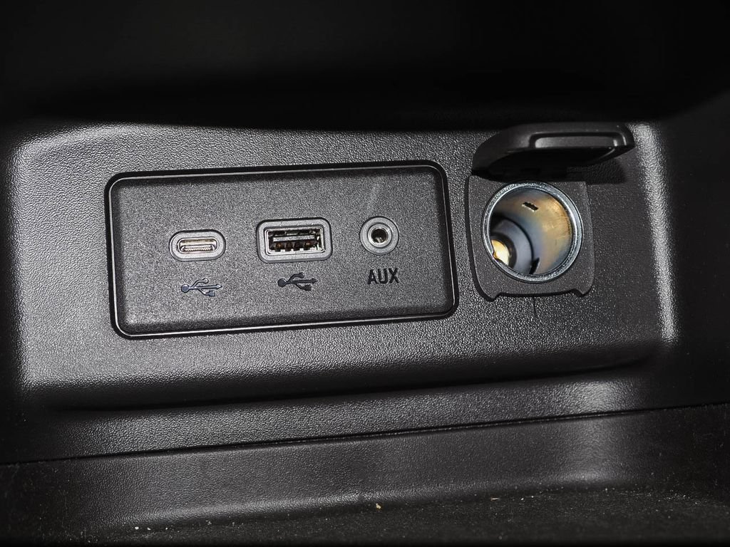 Used 2019 Chevrolet Equinox LT AWD/4WD image 14