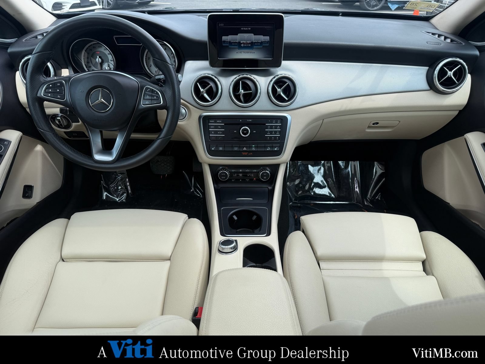 Used 2017 Mercedes-Benz GLA 250 4MATIC image 2