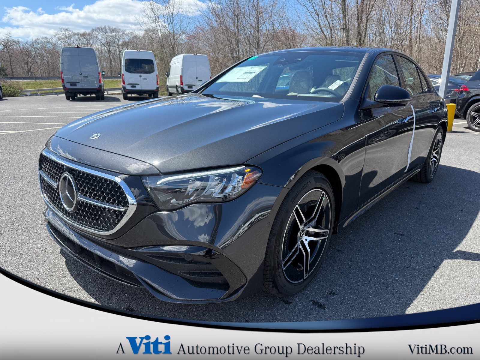 New 2026 Mercedes-Benz E 450 4MATIC Sedan image 4