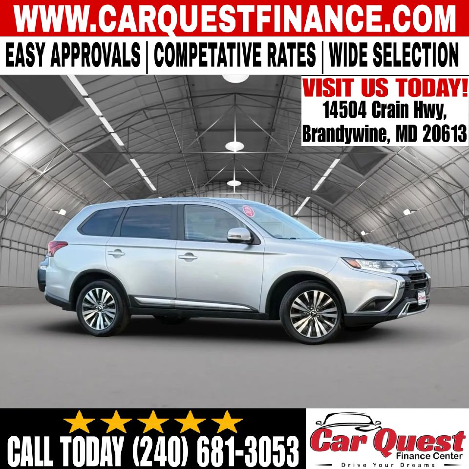 Used 2020 Mitsubishi Outlander SE FWD image 1