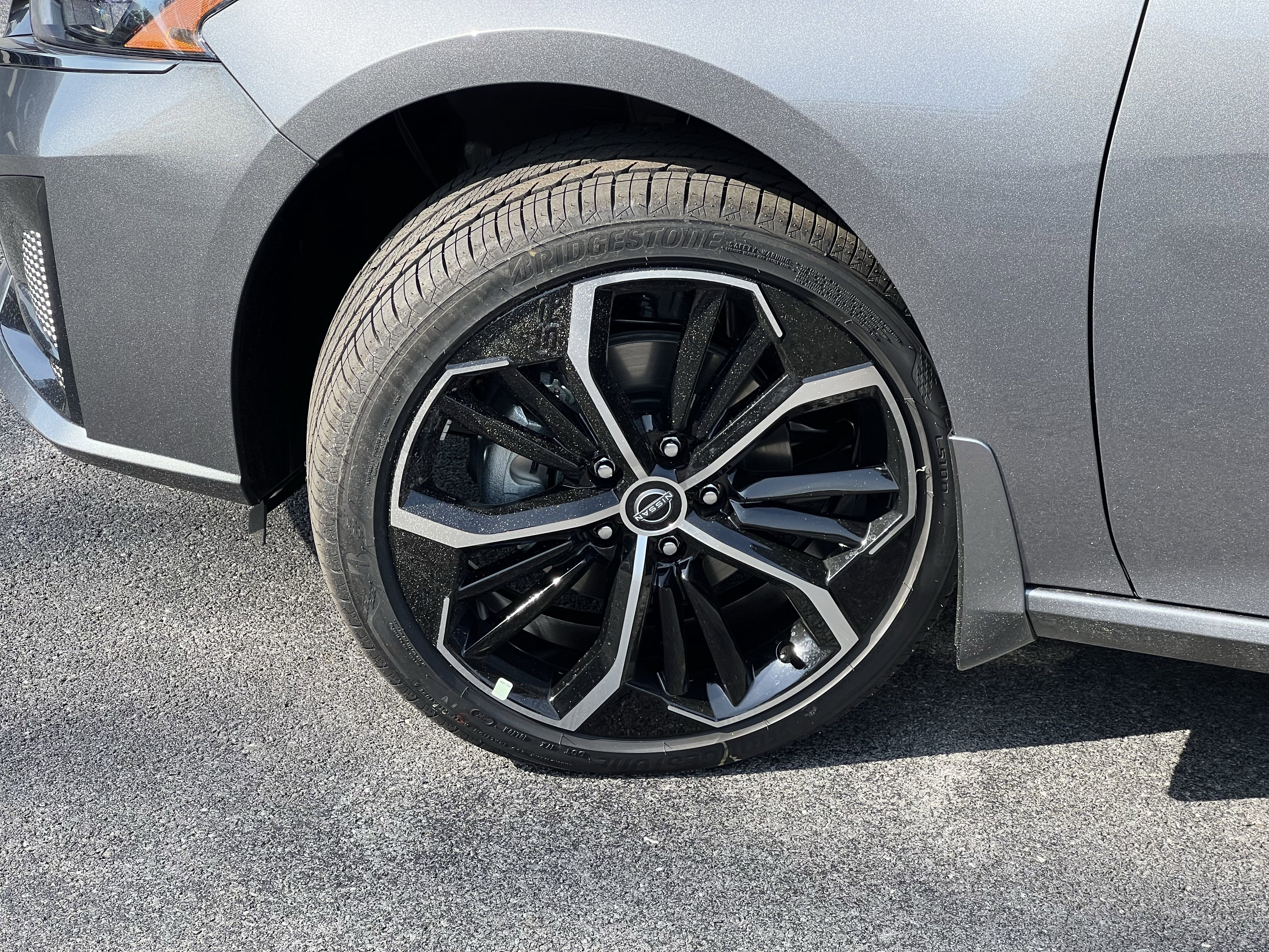 New 2025 Nissan Altima 2.5 SR w/ SR Premium Package image 3