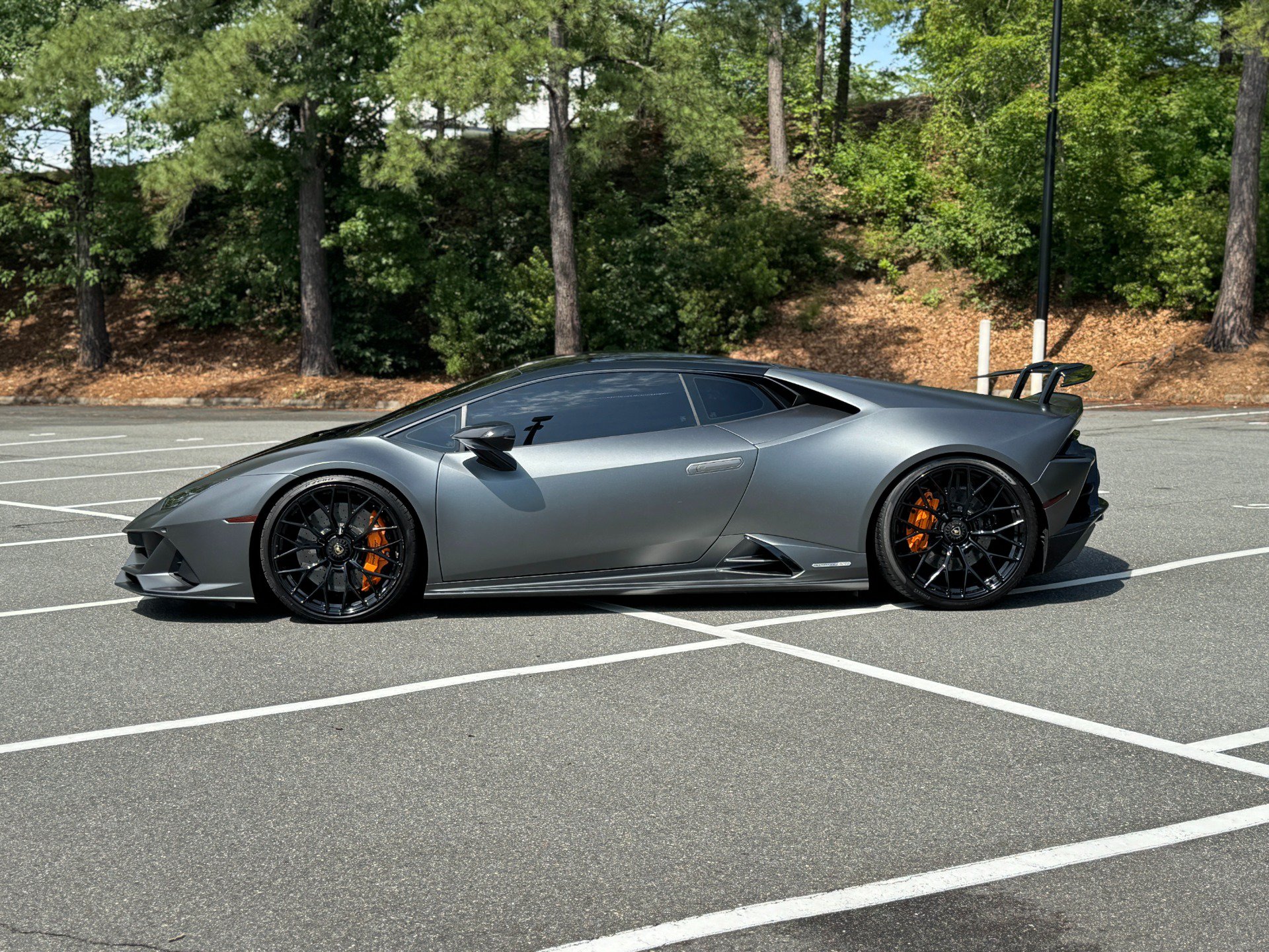 Used 2020 Lamborghini Huracan EVO AWD/4WD image 6