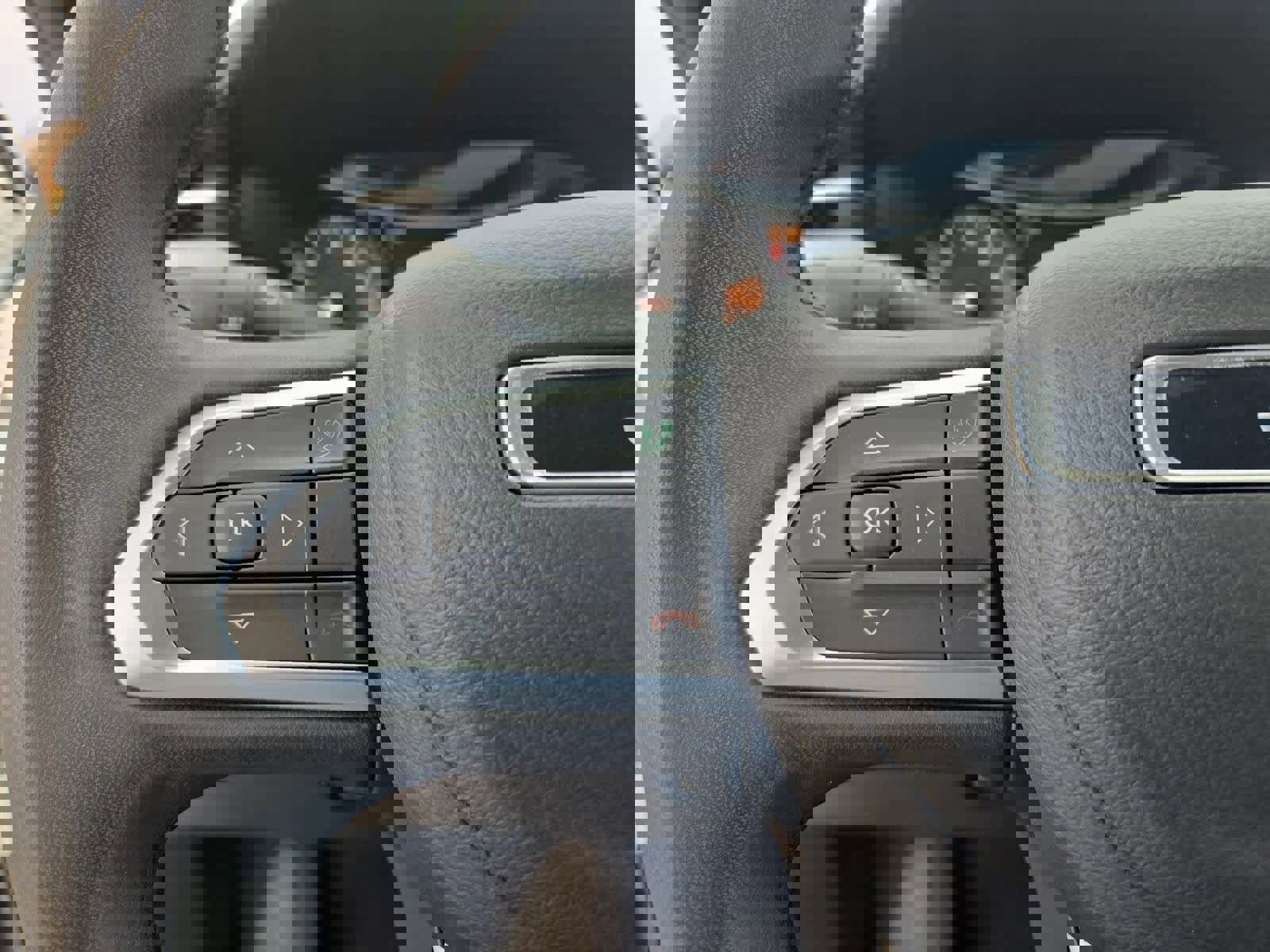 Used 2023 Jeep Compass Latitude image 23