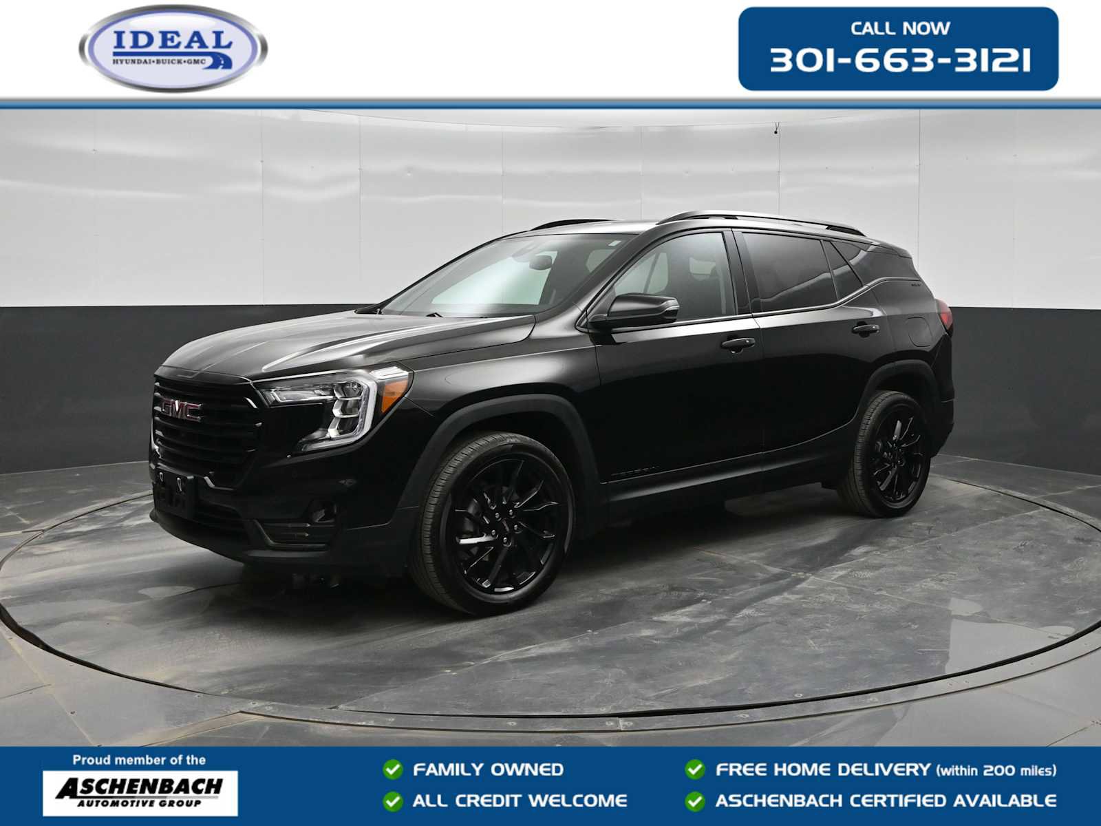 Used 2024 GMC Terrain SLT w/ Tech Package AWD/4WD image 1