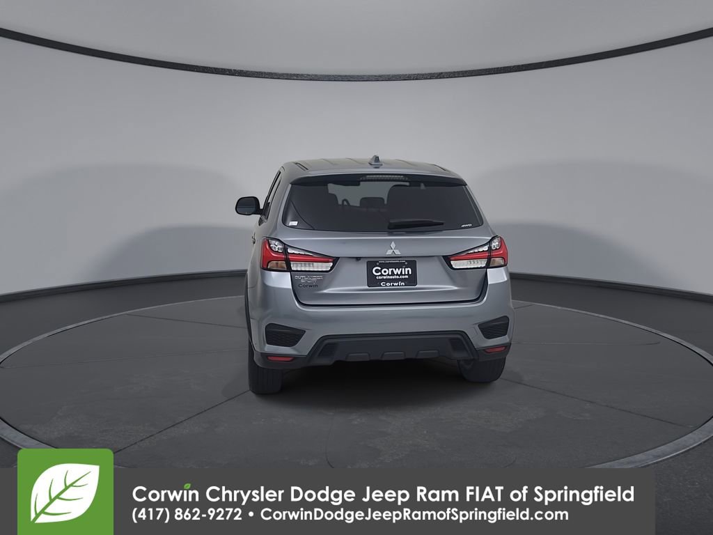 Used 2025 Mitsubishi Outlander Sport ES image 12