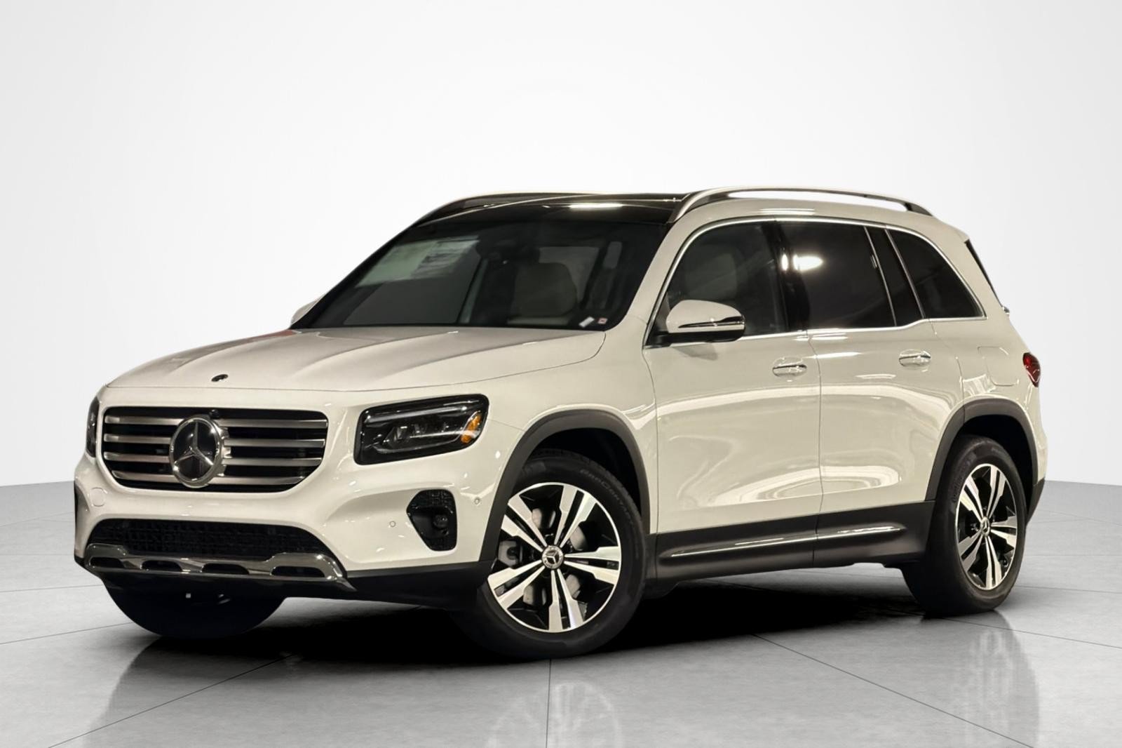 New 2026 Mercedes-Benz GLB 250