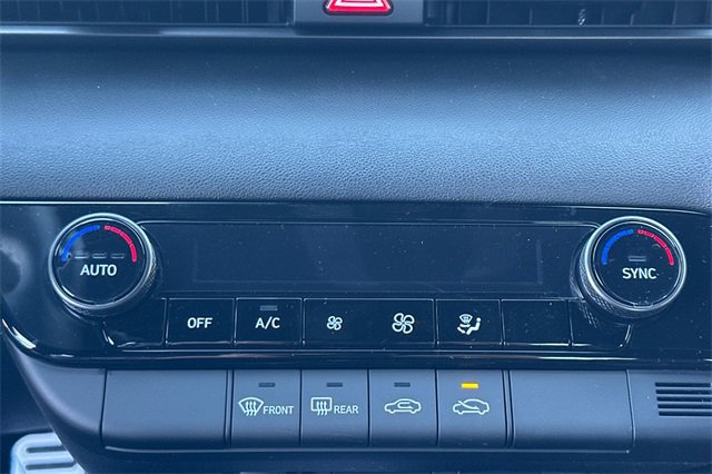 New 2026 Hyundai Elantra Sport image 19