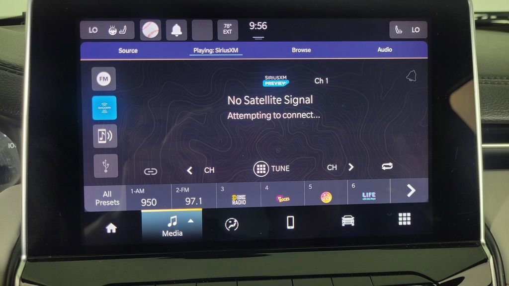 Used 2023 Jeep Compass Limited image 23