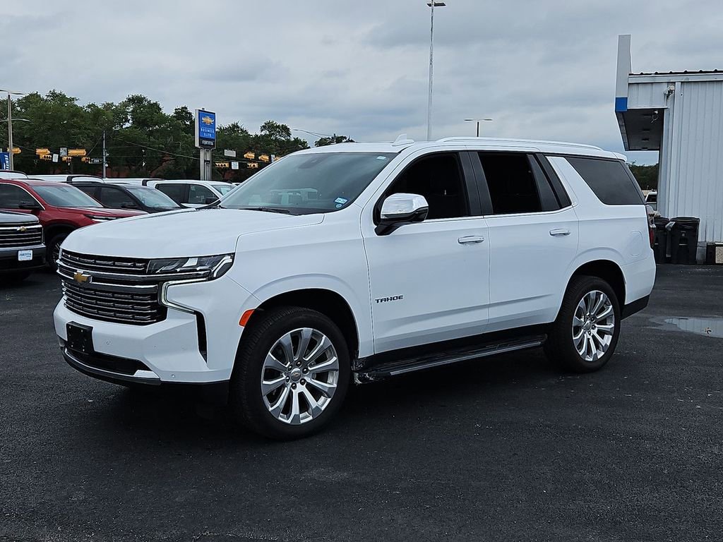 Used 2024 Chevrolet Tahoe Premier RWD image 13
