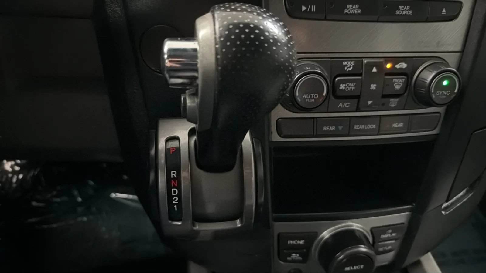 Used 2015 Honda Pilot SE image 12