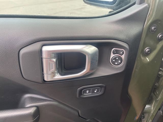 Used 2023 Jeep Wrangler Unlimited w/ 8.4" Radio Group AWD/4WD image 18
