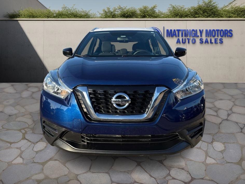 Used 2018 Nissan Kicks SV w/ Exterior Electronics Package image 2