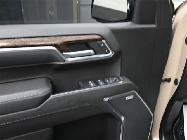 Used 2022 GMC Sierra 1500 Elevation w/ Elevation Premium Package image 17