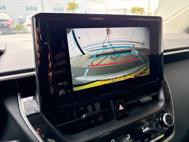 Used 2024 Toyota Corolla LE FWD image 22