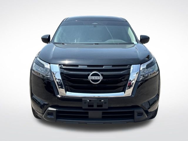Used 2024 Nissan Pathfinder S AWD/4WD image 10