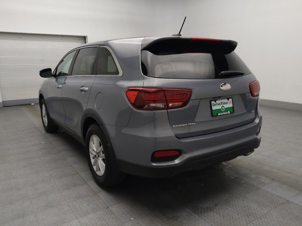 Used 2020 Kia Sorento LX image 5