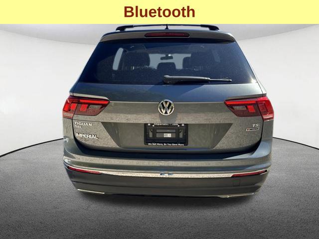 Used 2018 Volkswagen Tiguan SEL AWD/4WD image 11
