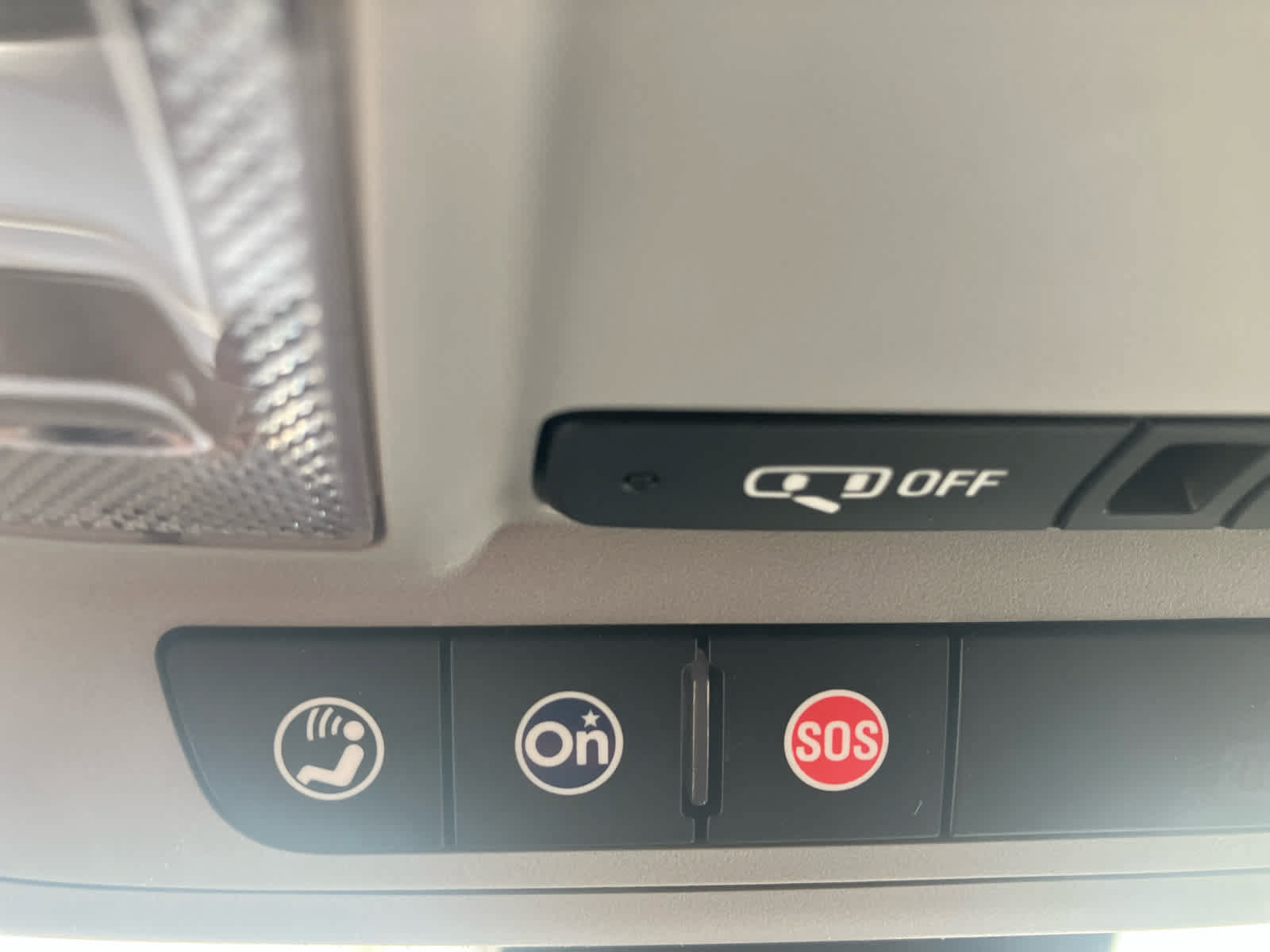 Used 2022 GMC Terrain SLE w/ Driver Convenience Package FWD image 19
