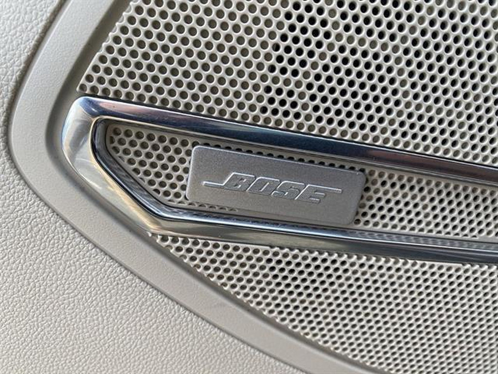 Used 2023 Buick Envision Avenir AWD/4WD image 36