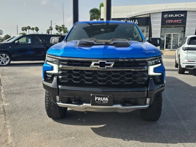 Used 2025 Chevrolet Silverado 1500 ZR2 w/ Technology Package AWD/4WD image 2
