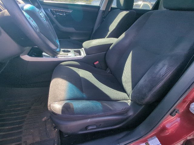 Used 2014 Nissan Altima 2.5 S w/ Display Audio Package FWD image 10