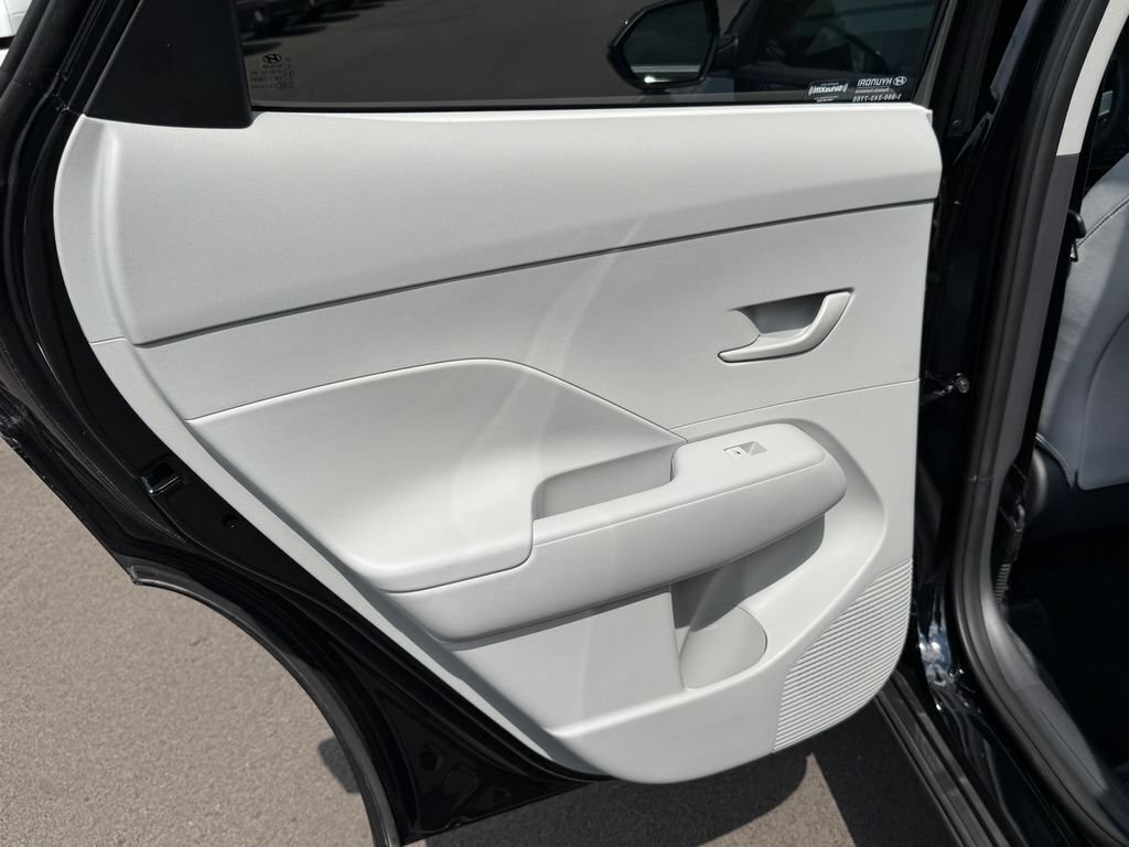 Used 2025 Hyundai Kona SEL AWD/4WD image 18