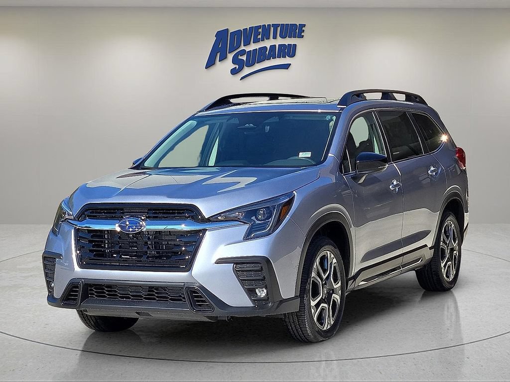 Used 2025 Subaru Ascent Limited AWD/4WD image 4