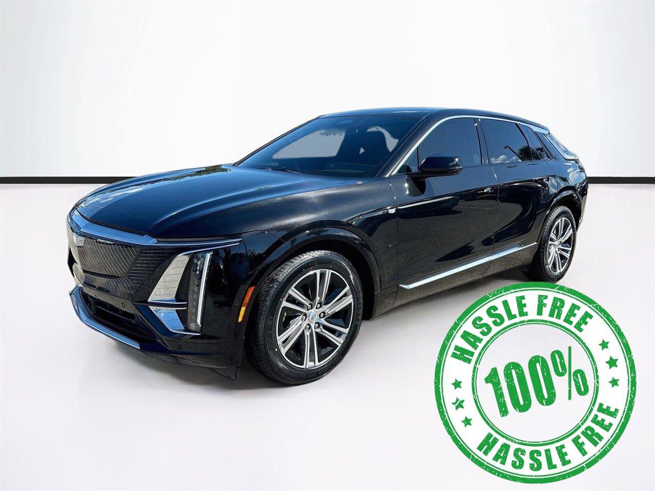 Used 2024 Cadillac Lyriq Luxury RWD image 3