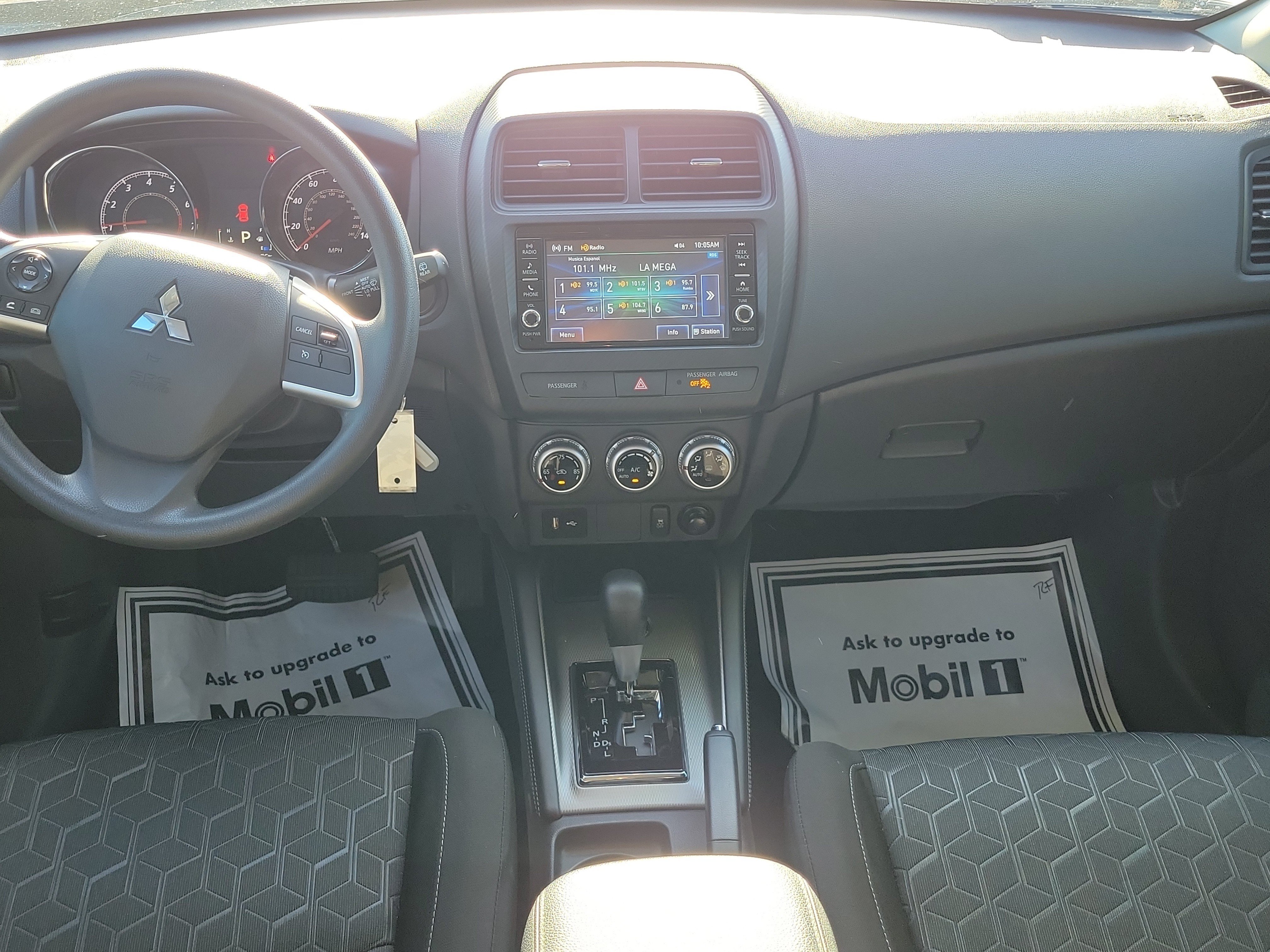 Used 2023 Mitsubishi Outlander Sport ES AWD/4WD image 14