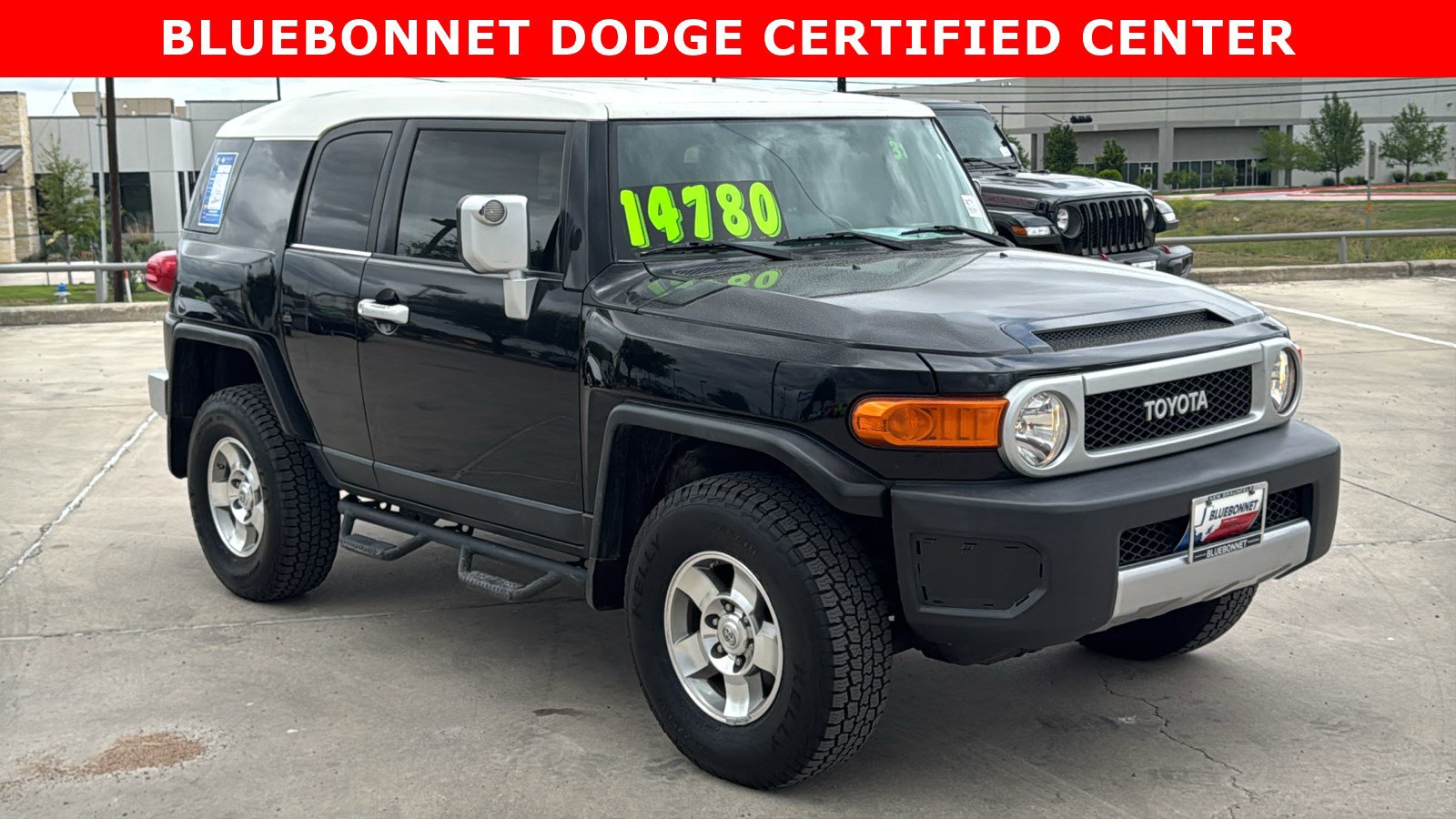 Used 2010 Toyota FJ Cruiser 4WD image 3