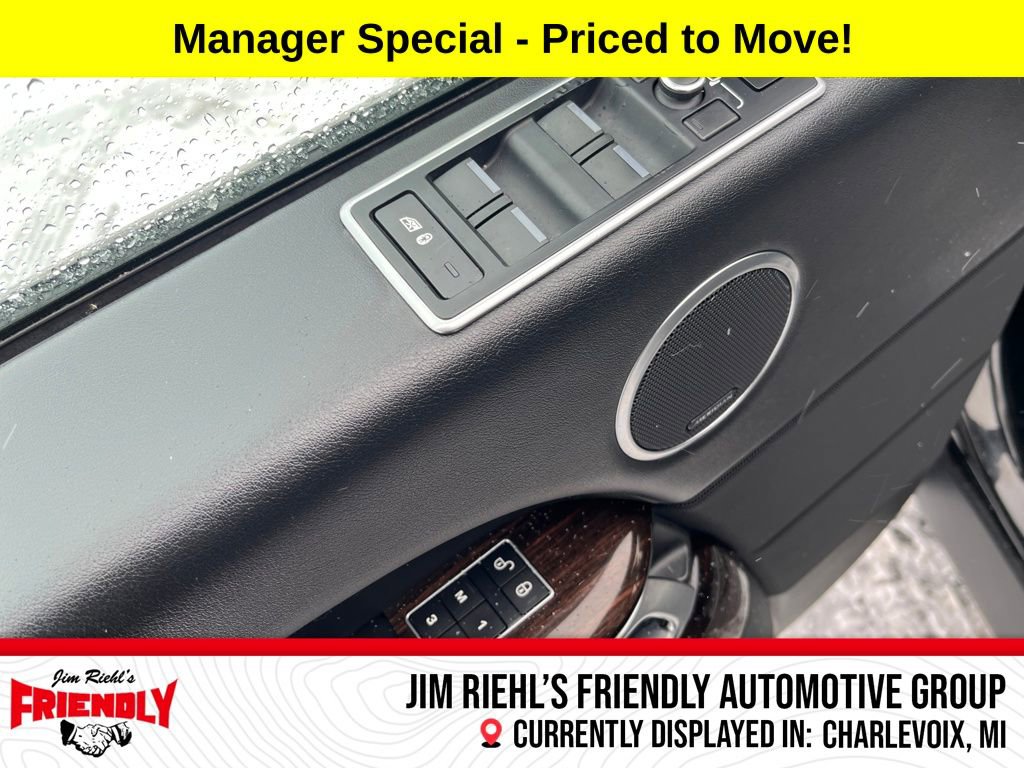 Used 2016 Land Rover Range Rover Supercharged image 11