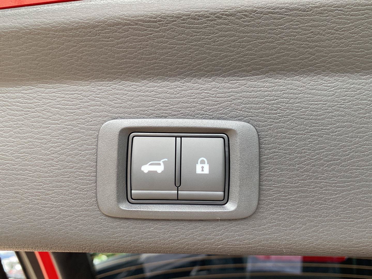 New 2026 Mitsubishi Outlander SE AWD/4WD image 11